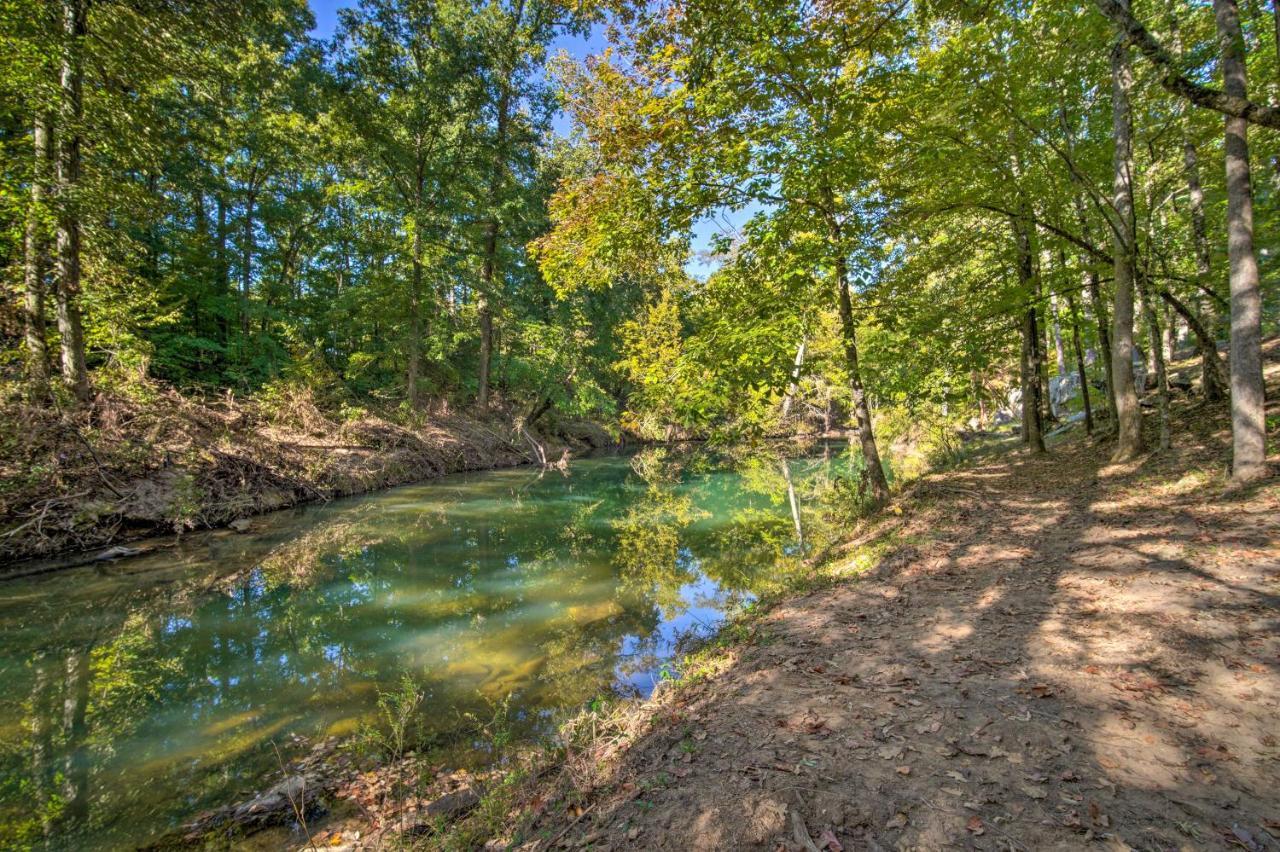 The Treehouse Cabin Creekside Home With Hot Tub! Summerville Exterior foto